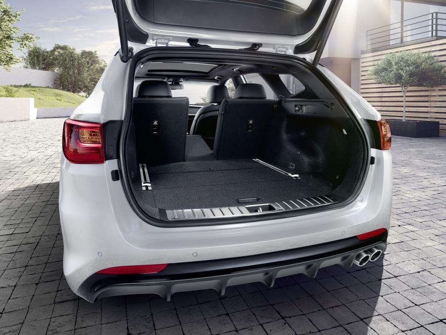Багажник Kia Optima Sportswagon GT Line (JF) 2018 года  (WW) (фото 4 из 44)